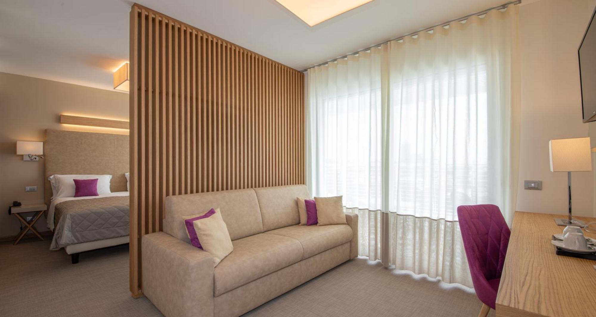 Chambre Lit Queen-Size avec Baignoire Spa